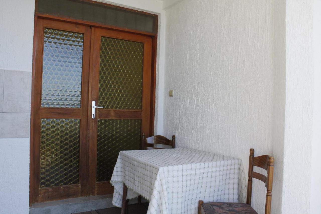 Pataki Studios Petrovac Eksteriør billede